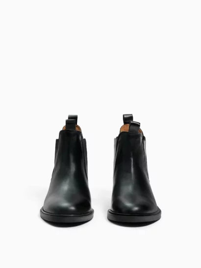 Шкіряне взуття